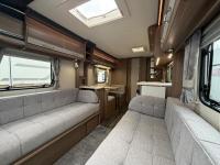 Coachman-VIP-520-18