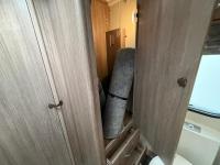 Coachman-VIP-520-24