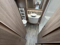 Coachman-VIP-520-40