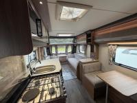 Coachman-VIP-520-42