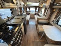 2016-Swift-Conqueror-530-Caravan-ALDE-4