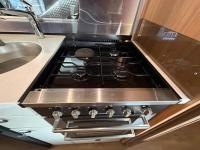 Swift-Elegance-570-12