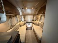 Swift-Fairway-590-27