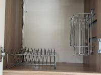 2017-Swift-Freestyle-S2-Caravan-Plate-Rack-1